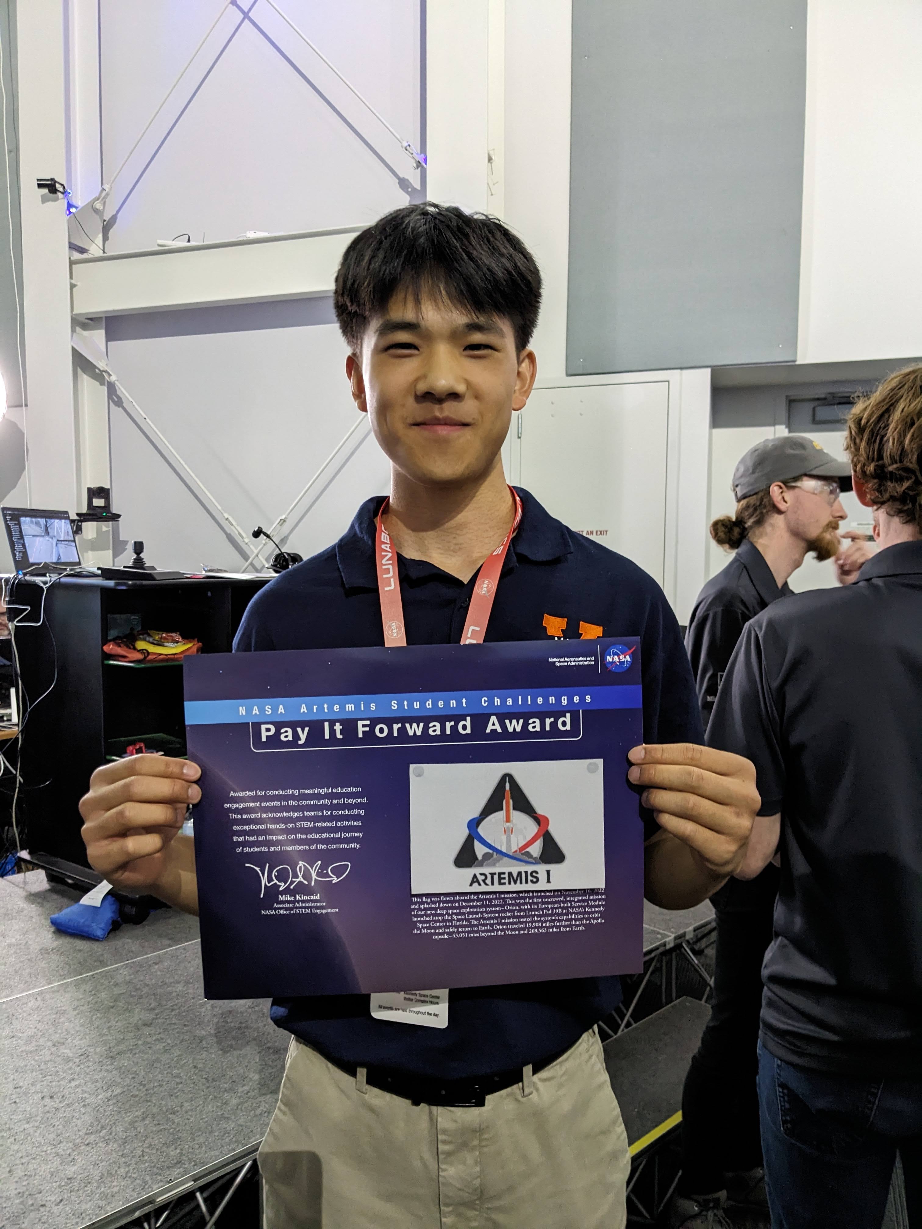 Pay It Forward Award.