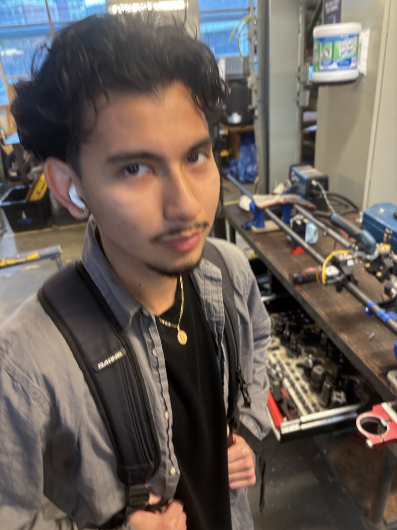 Javier De Leon-Flores